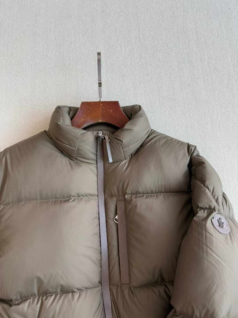 Moncler Besbre Hooded Short Down Jacket in Brown, Size 4/5