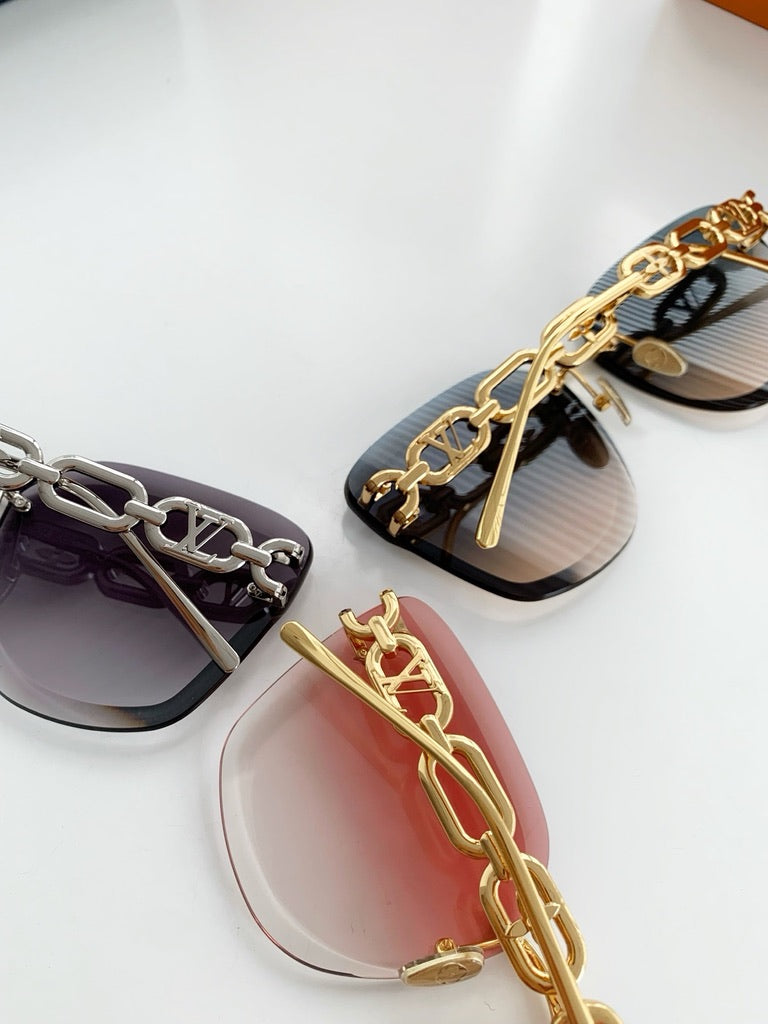 Louis Vuitton LV Jewel Cat Eye Sunglasses Z2142U