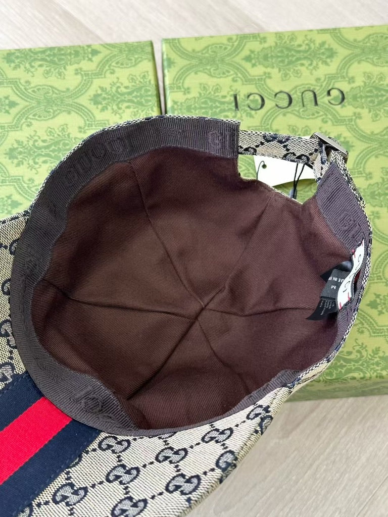 Gucci Original GG Canvas Baseball Cap, Size M
