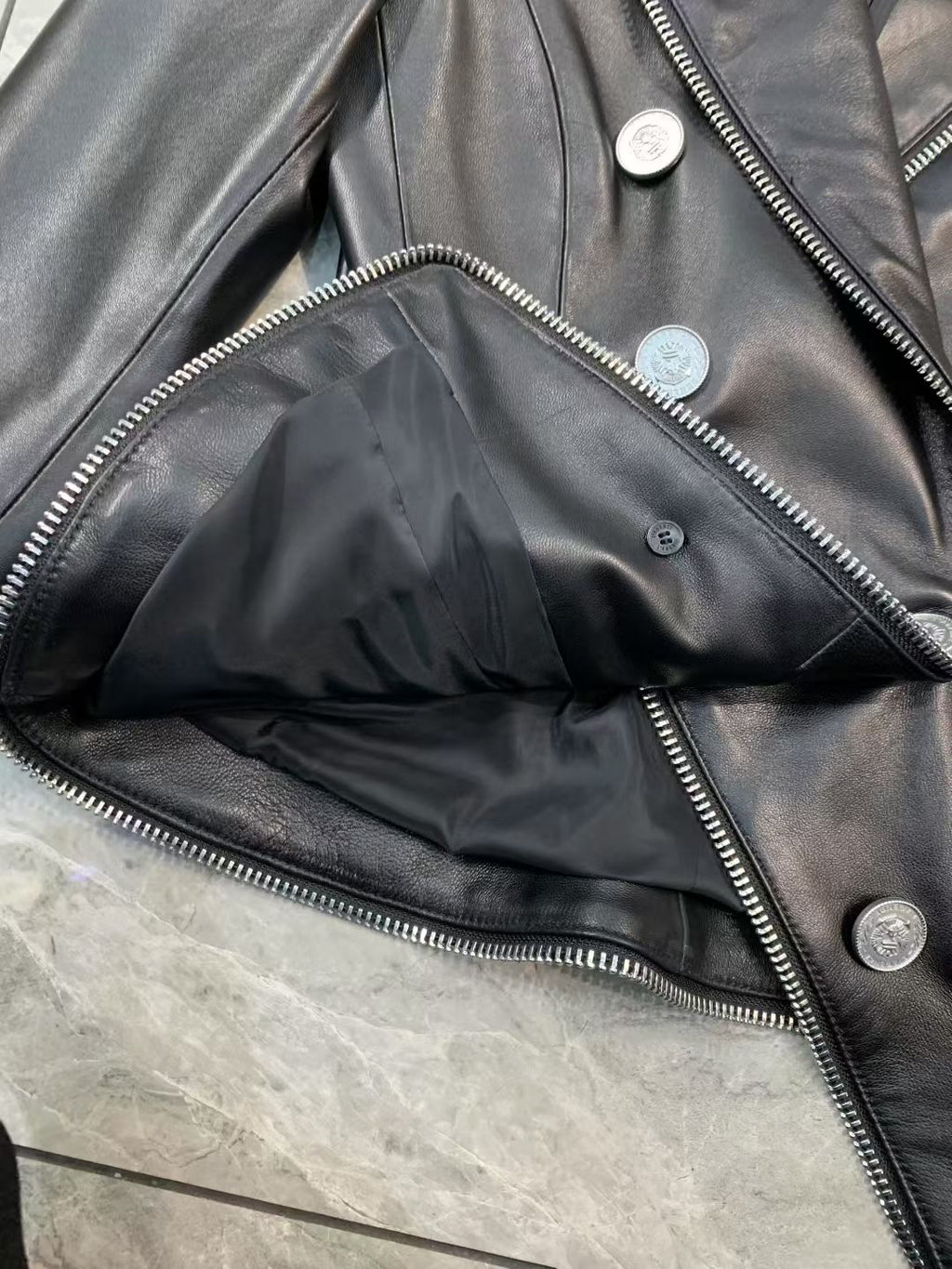 L'AGENCE Black Leather Blazer, Size US 2/4/6
