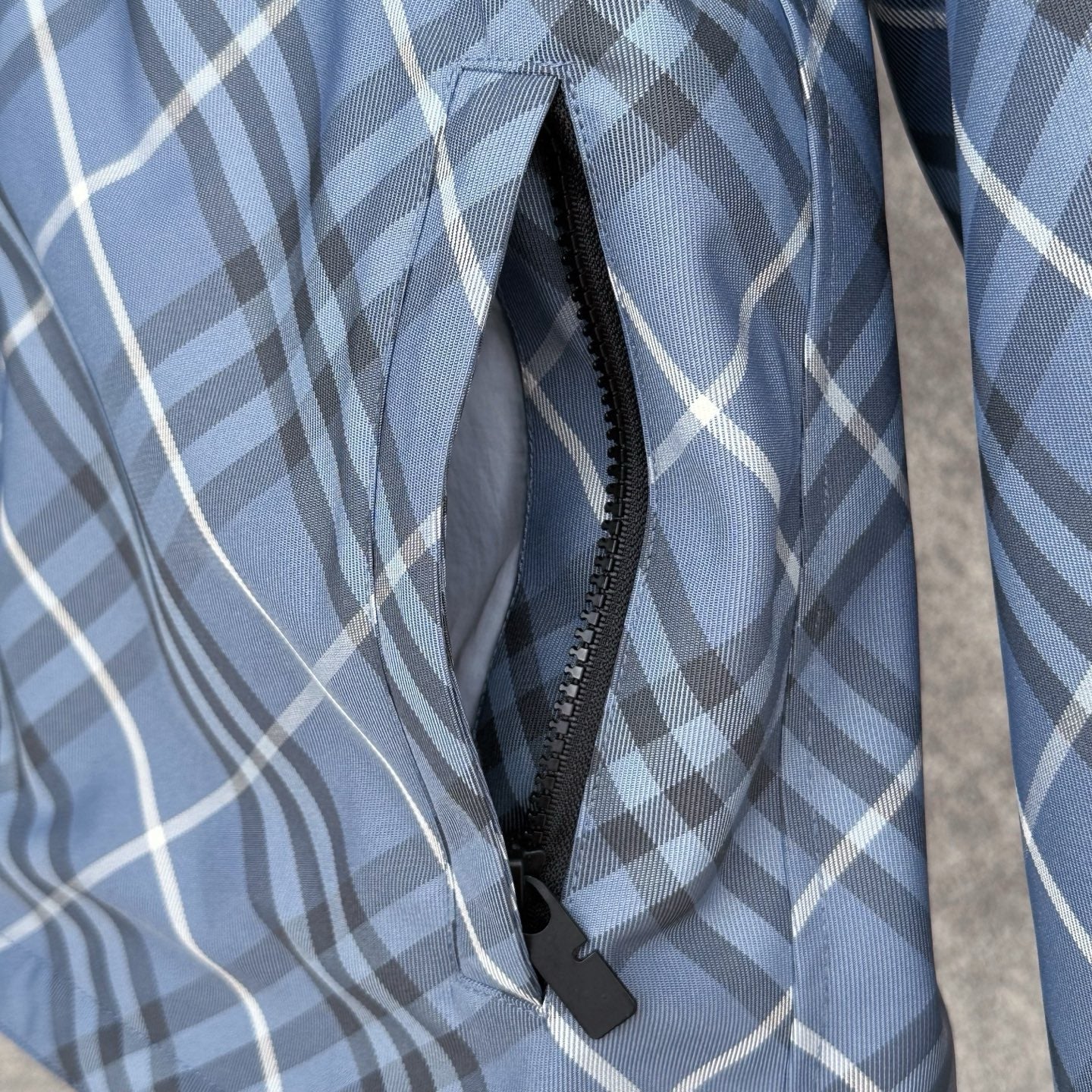 Burberry Reversible Check Jacket in Beige/Blue/Gray, Size XS/S/M/L