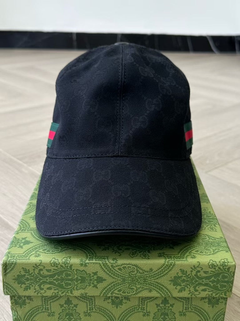 Gucci Original GG Canvas Baseball Cap, Size M