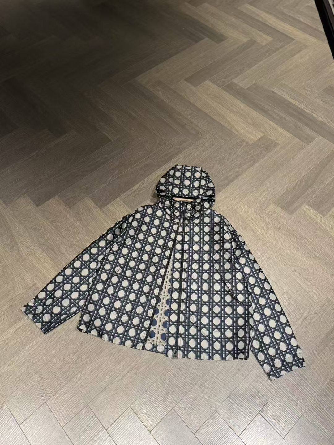 Dior
Macrocannage Waterproof Hooded Jacket, Size S/M/L