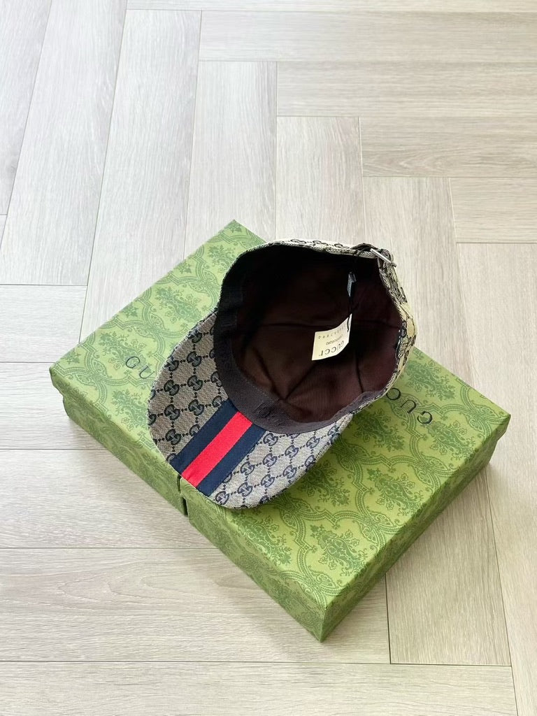 Gucci Original GG Canvas Baseball Cap, Size M