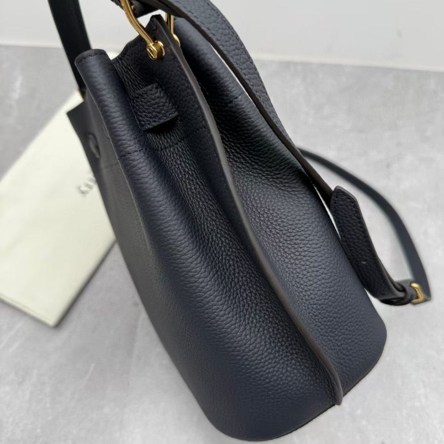 Mulberry Islington Small Bucket Bag in Ivory/Black/Brown (8.5 x 9 x 5 in)