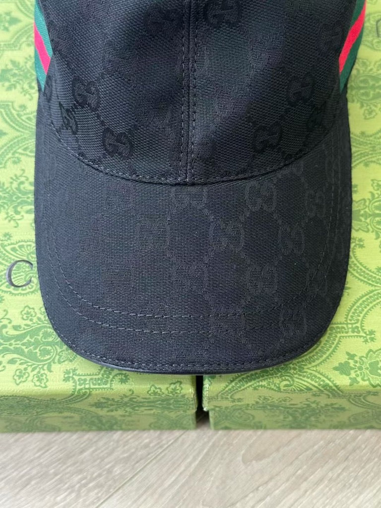 Gucci Original GG Canvas Baseball Cap, Size M