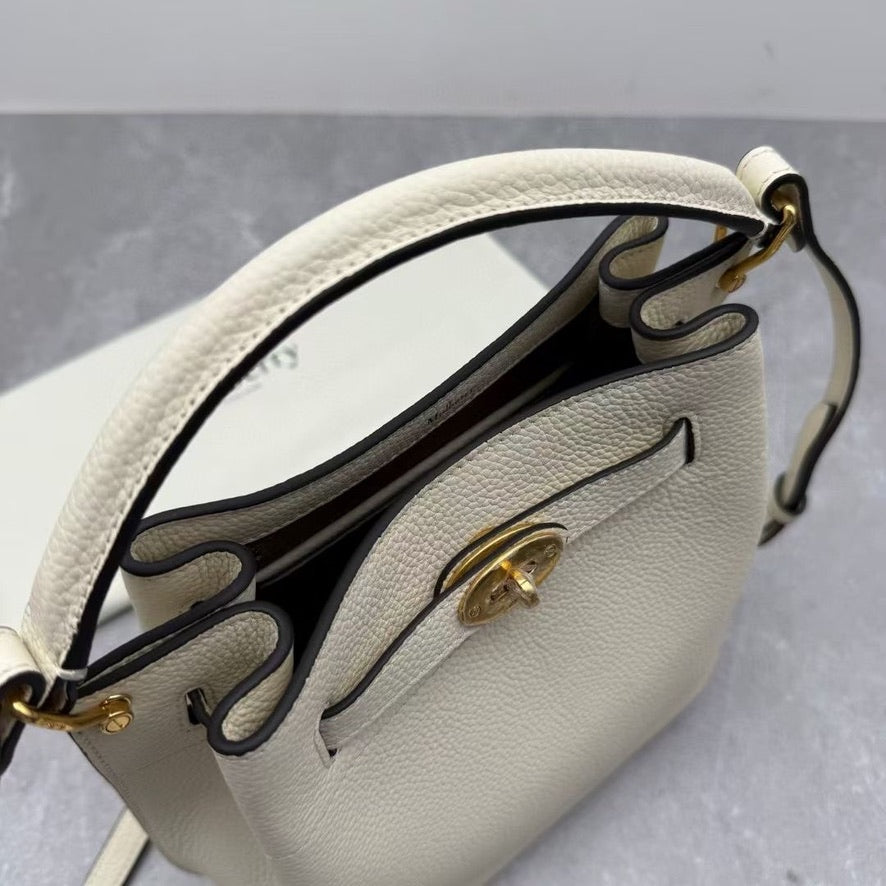 Mulberry Islington Small Bucket Bag in Ivory/Black/Brown (8.5 x 9 x 5 in)