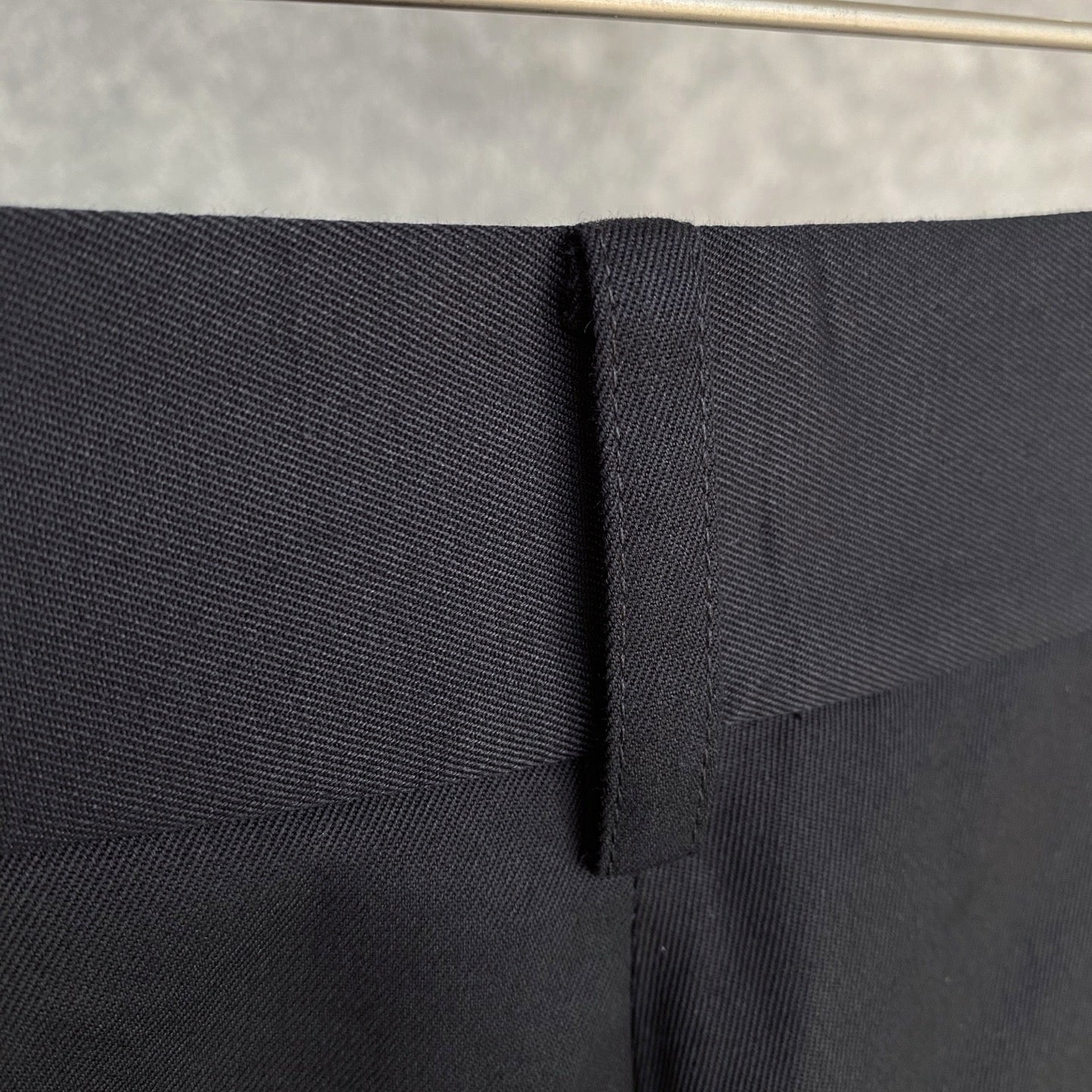 Loewe Black Barrel Trousers in Cotton and Silk, Size 32/34/36/38/40