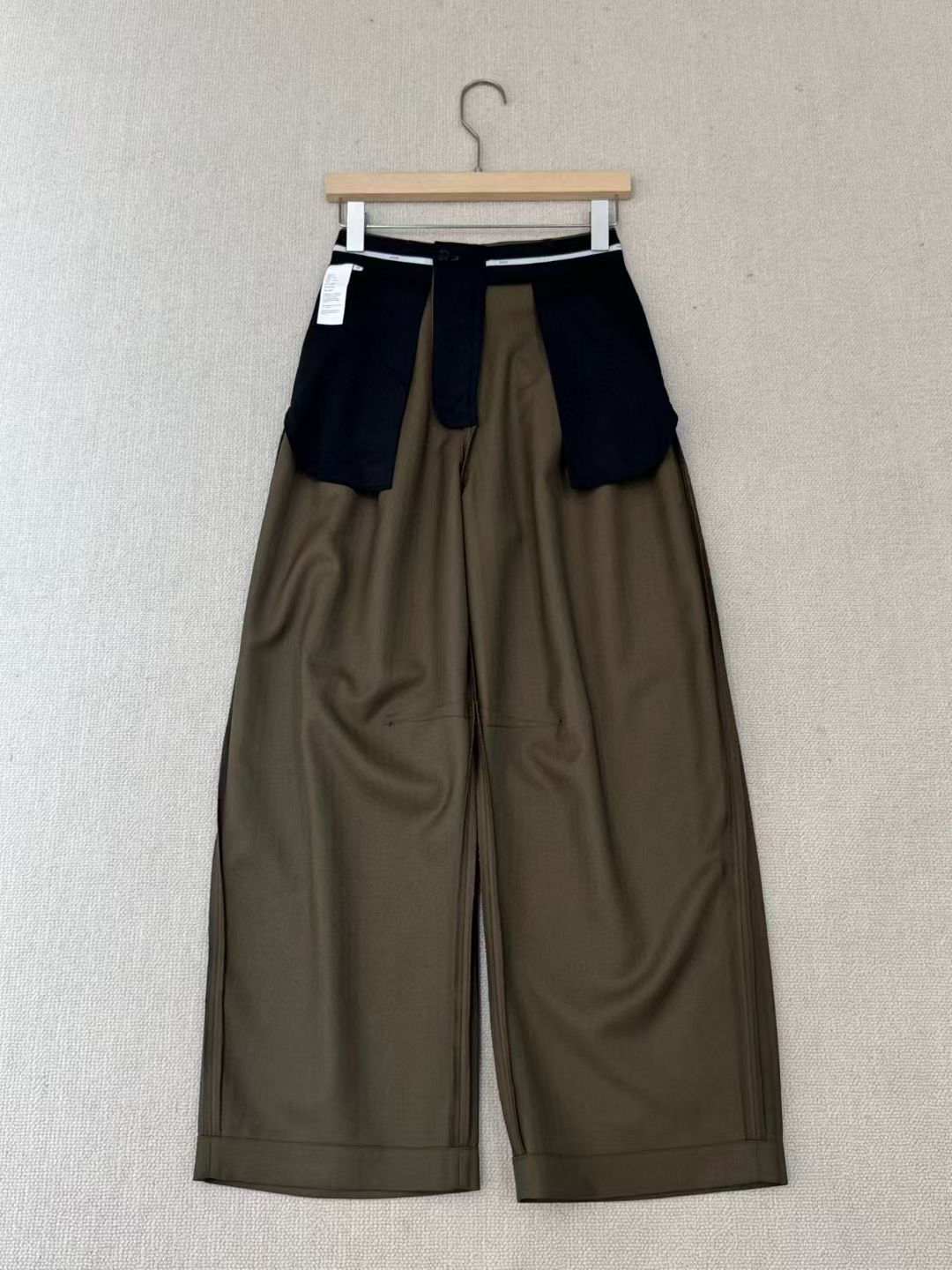 Loewe Barrel Wool Pants, Size 32/34/36/38