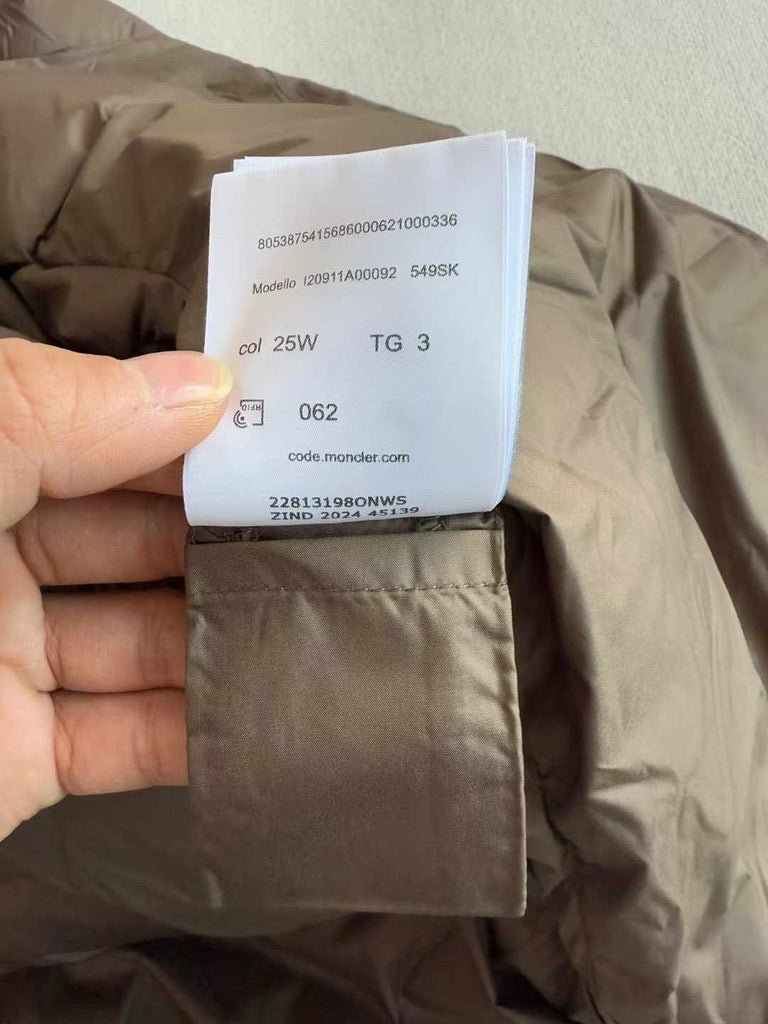 Moncler Besbre Hooded Short Down Jacket in Brown, Size 4/5