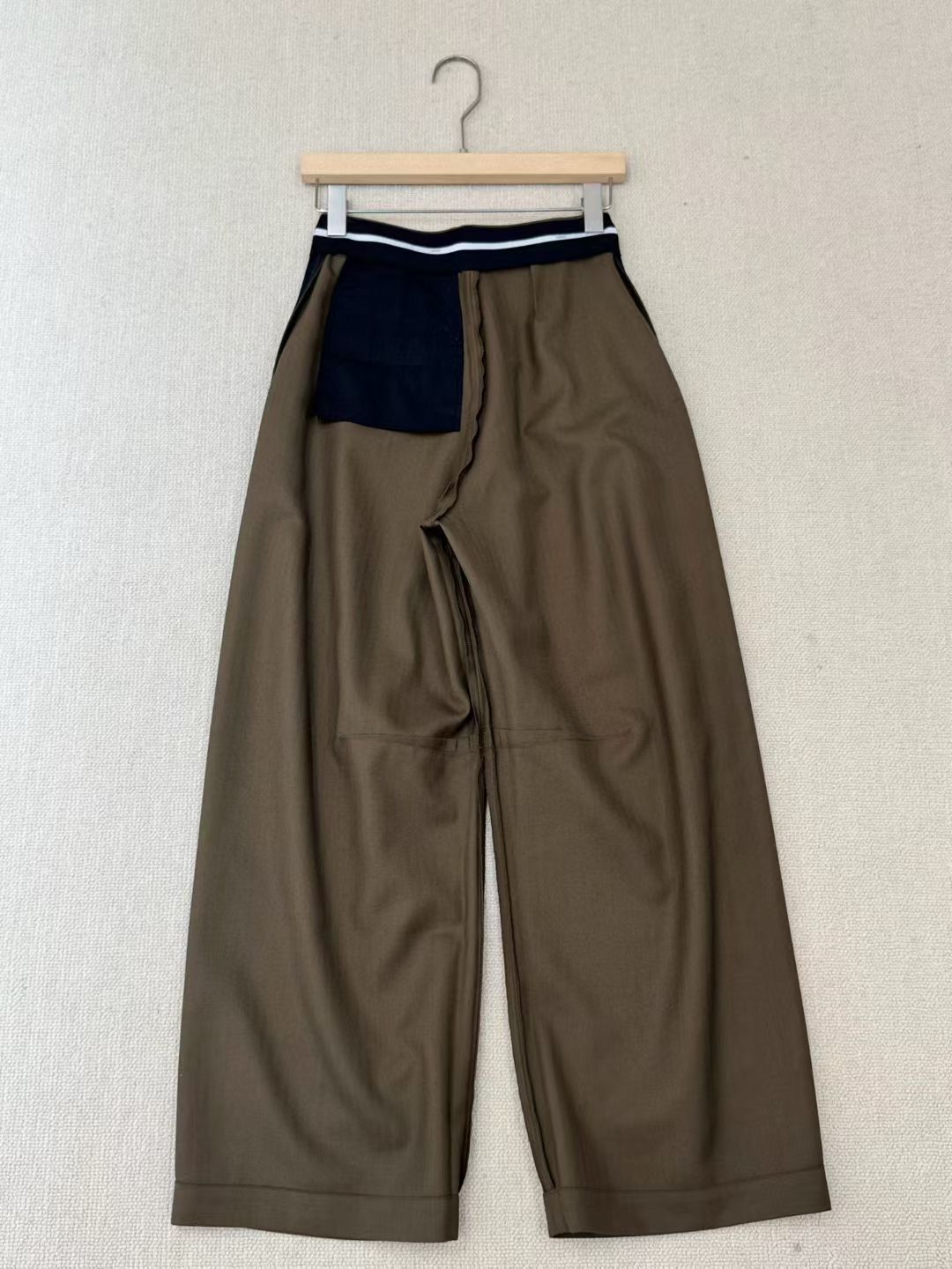 Loewe Barrel Wool Pants, Size 32/34/36/38