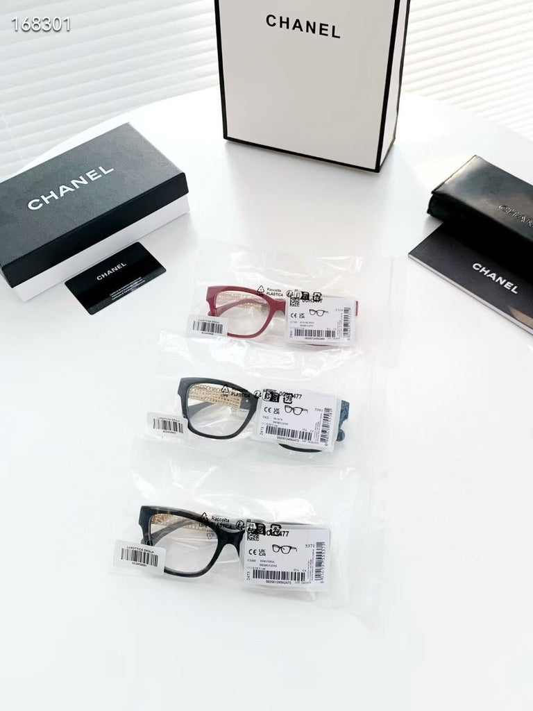 Chanel Cate Eye Optical Glasses in Red/Black/Brown CH3477