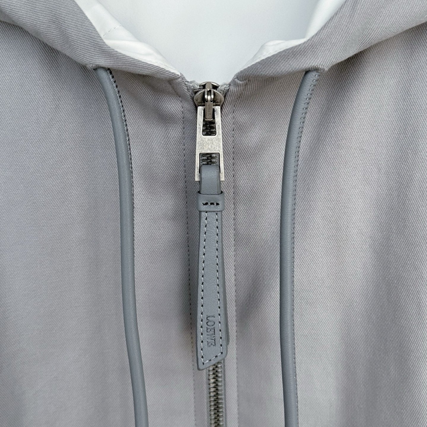 Loewe Cropped Hooded Embroidered Cotton-Twill Jackt in Gray, Size 34/36/38/40