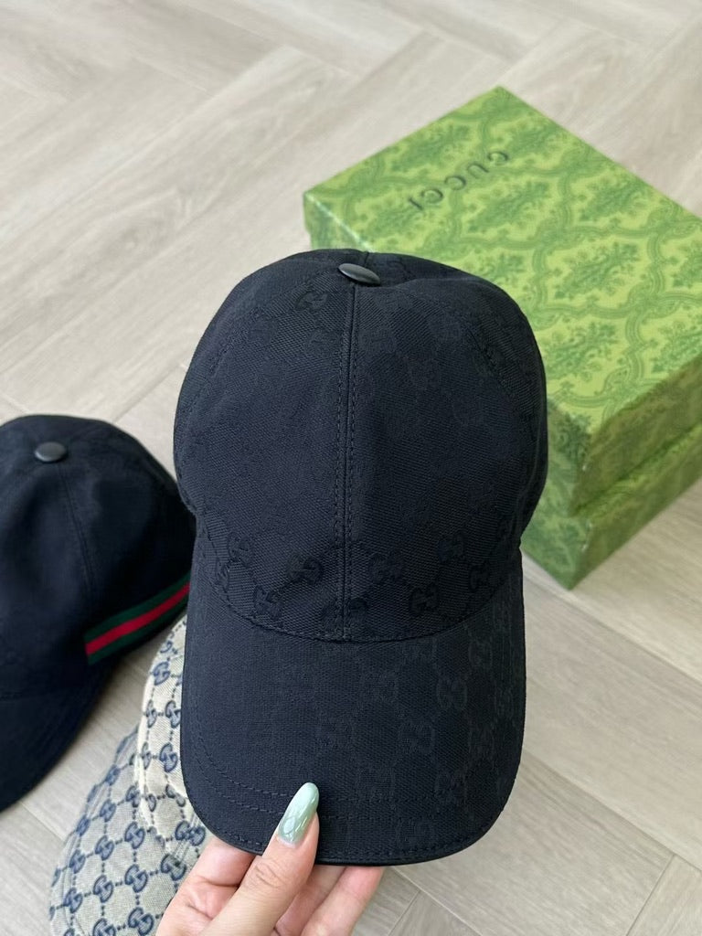 Gucci Original GG Canvas Baseball Cap, Size M