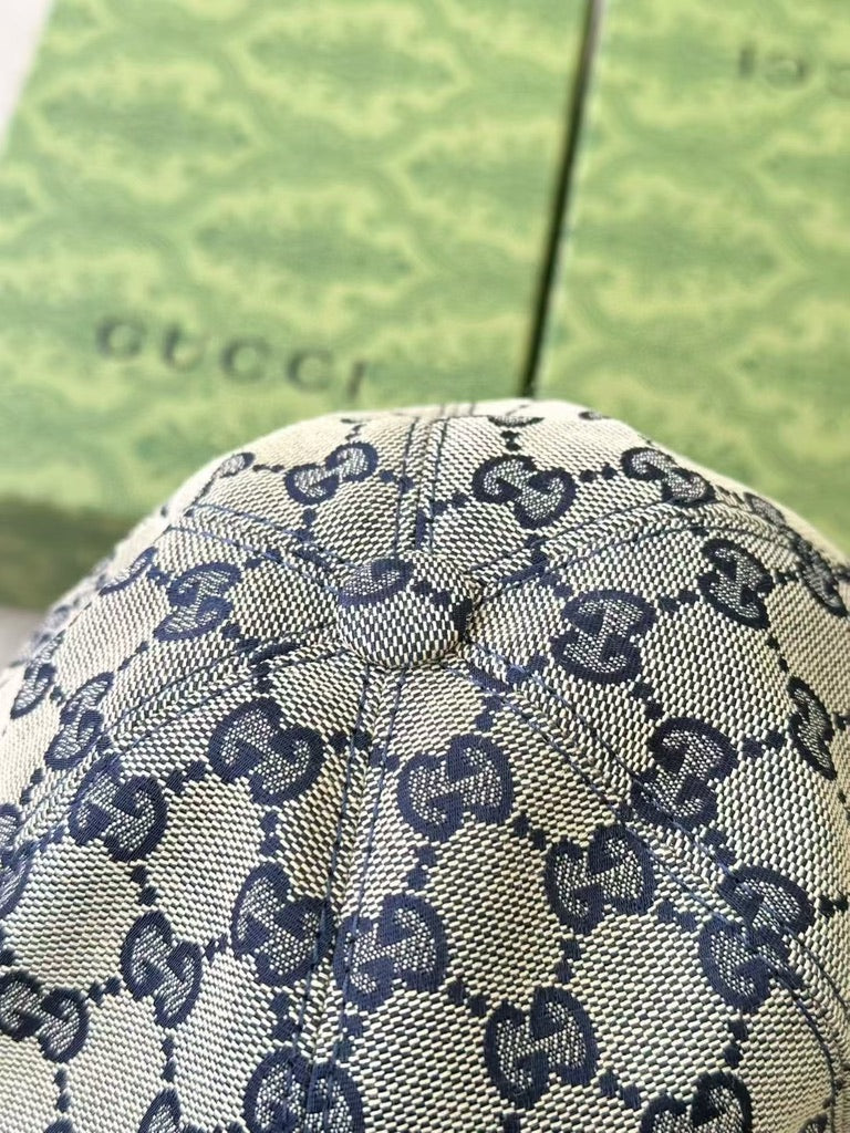 Gucci Original GG Canvas Baseball Cap, Size M