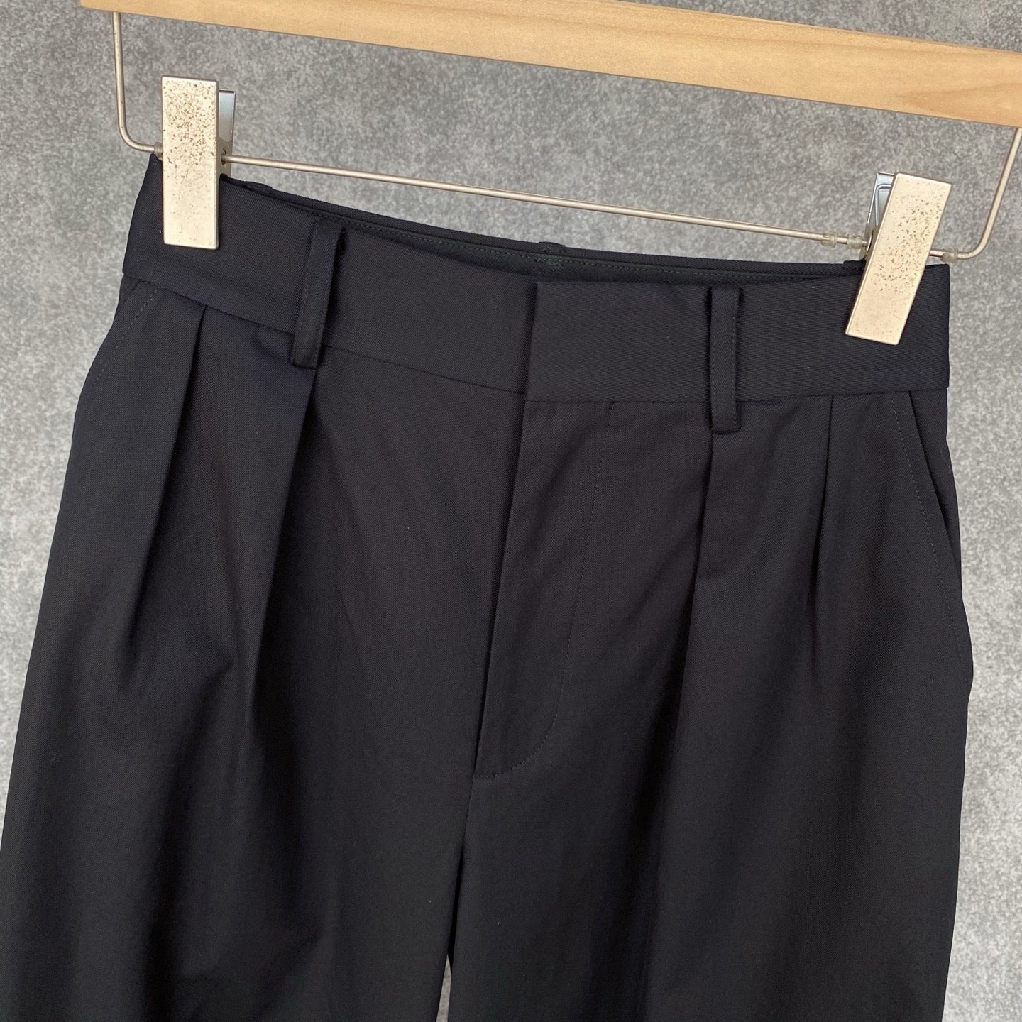 Loewe Black Barrel Trousers in Cotton and Silk, Size 32/34/36/38/40