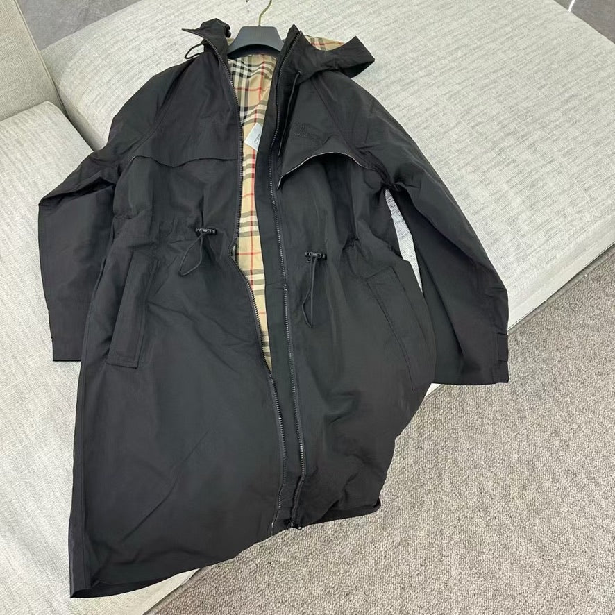 Burberry EKD Zip-Up Lightweight Hooded Parka, Size US 2/4/6/8
