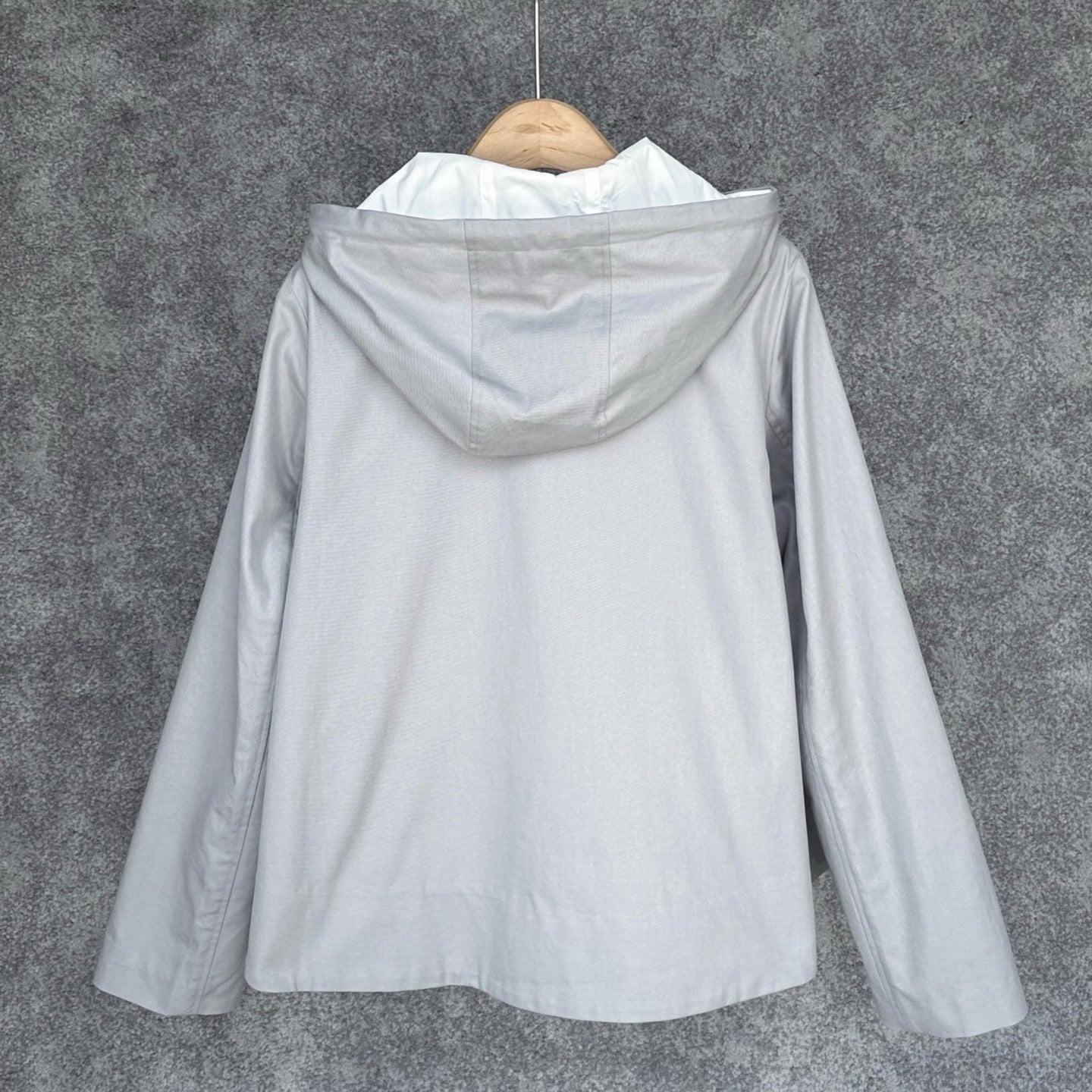 Loewe Cropped Hooded Embroidered Cotton-Twill Jackt in Gray, Size 34/36/38/40