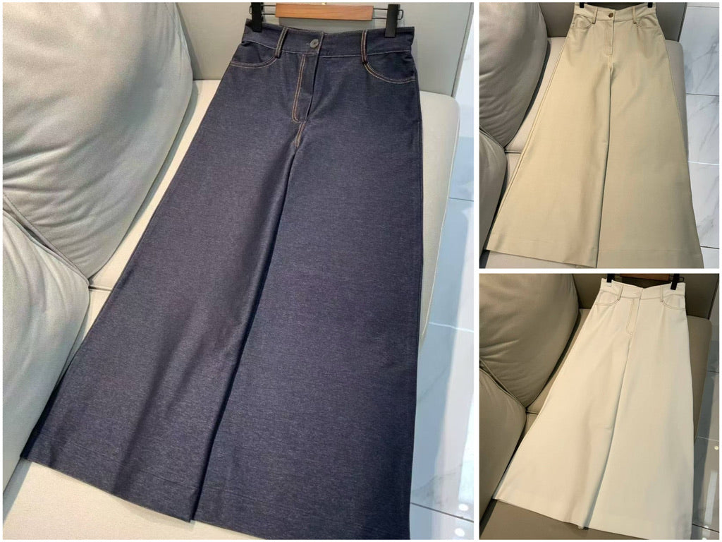Max Mara High Waist Wide Leg Jeans in Navy/Beige/White, Size XS/S/M/L
