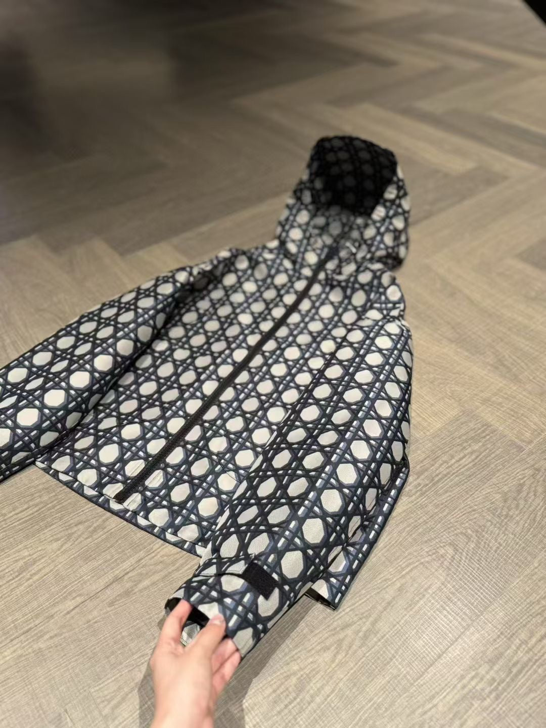 Dior
Macrocannage Waterproof Hooded Jacket, Size S/M/L