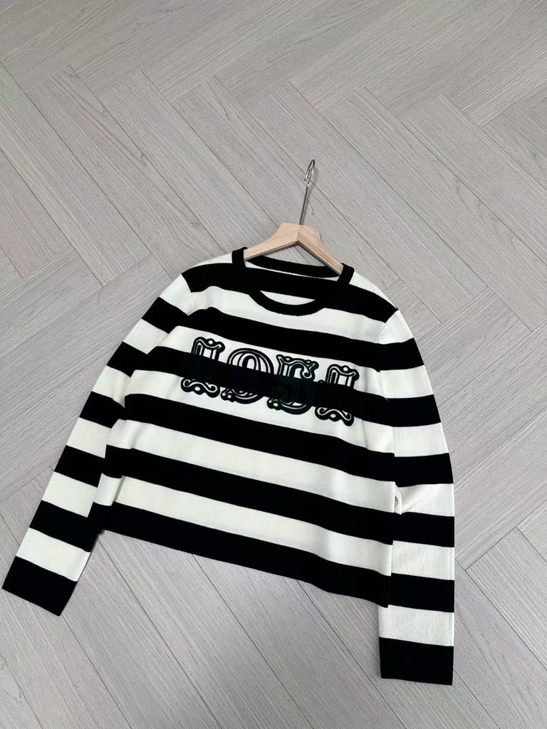 Max Mara Viterbo 1951 Wool Crewneck Sweater, Size S/M/L