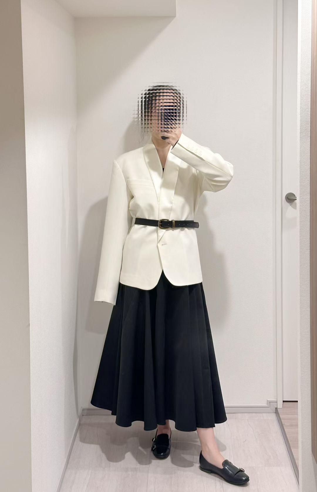Helsa The Tux White Blazer in Wool, Size S/M/L