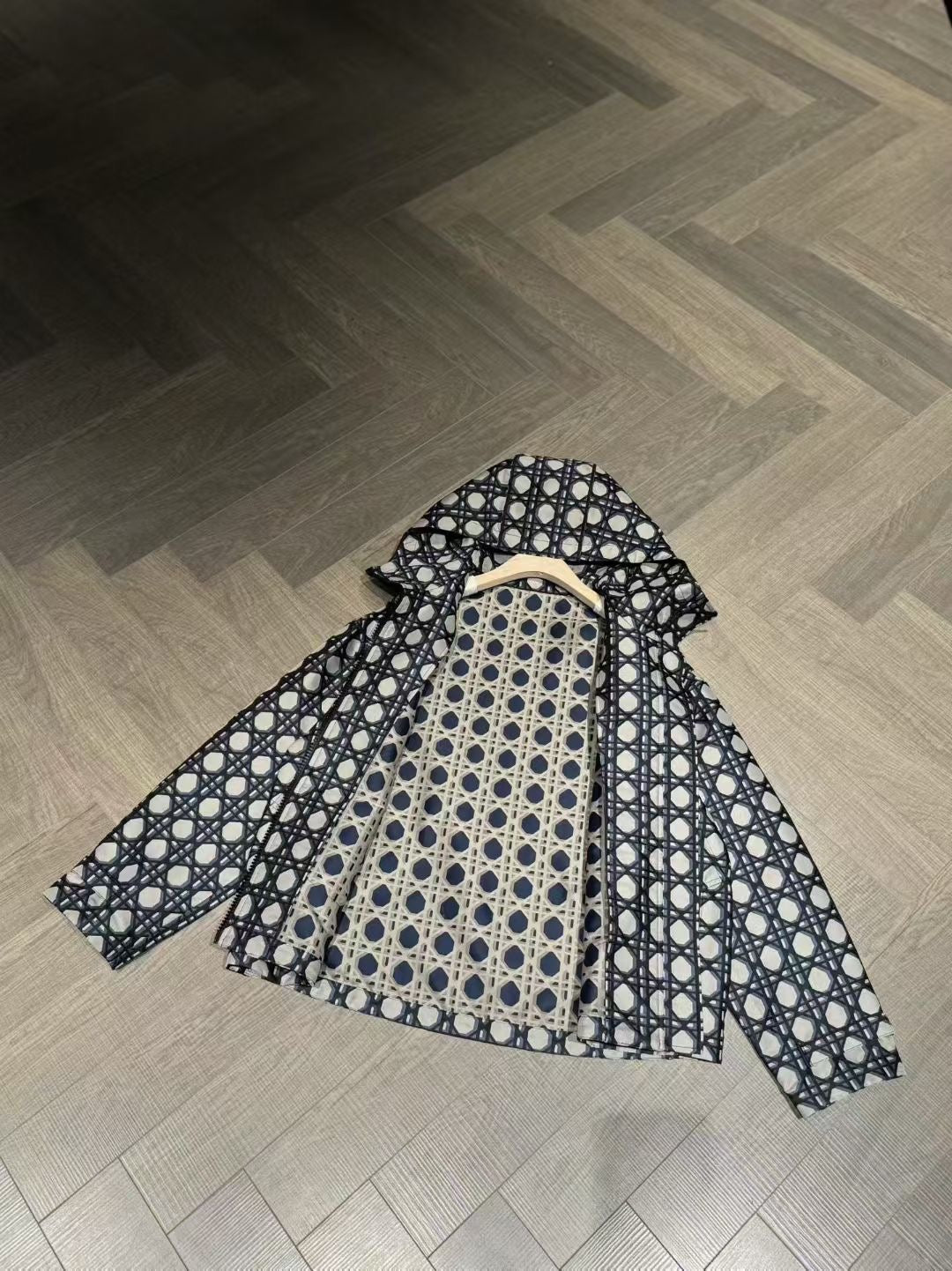 Dior
Macrocannage Waterproof Hooded Jacket, Size S/M/L