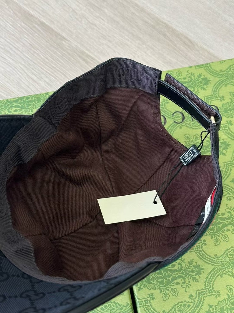 Gucci Original GG Canvas Baseball Cap, Size M