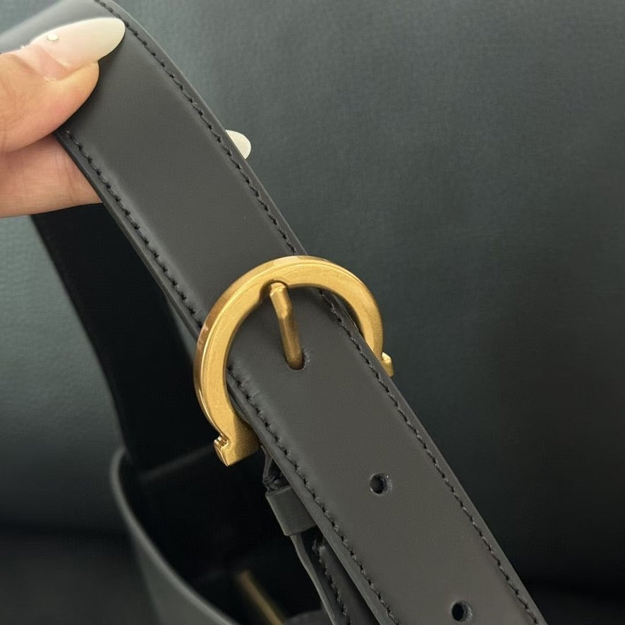 Ferragamo Trifolio Small Leather Shoulder Bag in Black