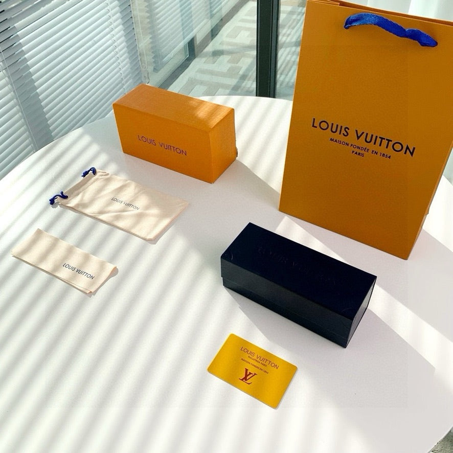 Louis Vuitton LV Star Pilot Sunglasses Z1870U (60-10-140)