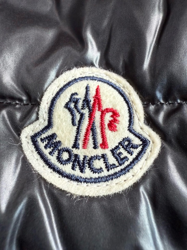 Moncler Meudon 3-in-1 Hooded Down Parka Coat in Beige/Black, Size 0/1/2/3