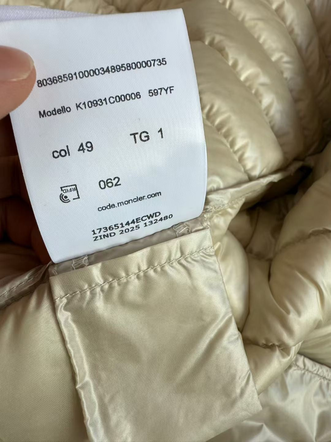 Moncler Igelong Hooded Long Down Jacket in Beige, Size 0/1/2/3