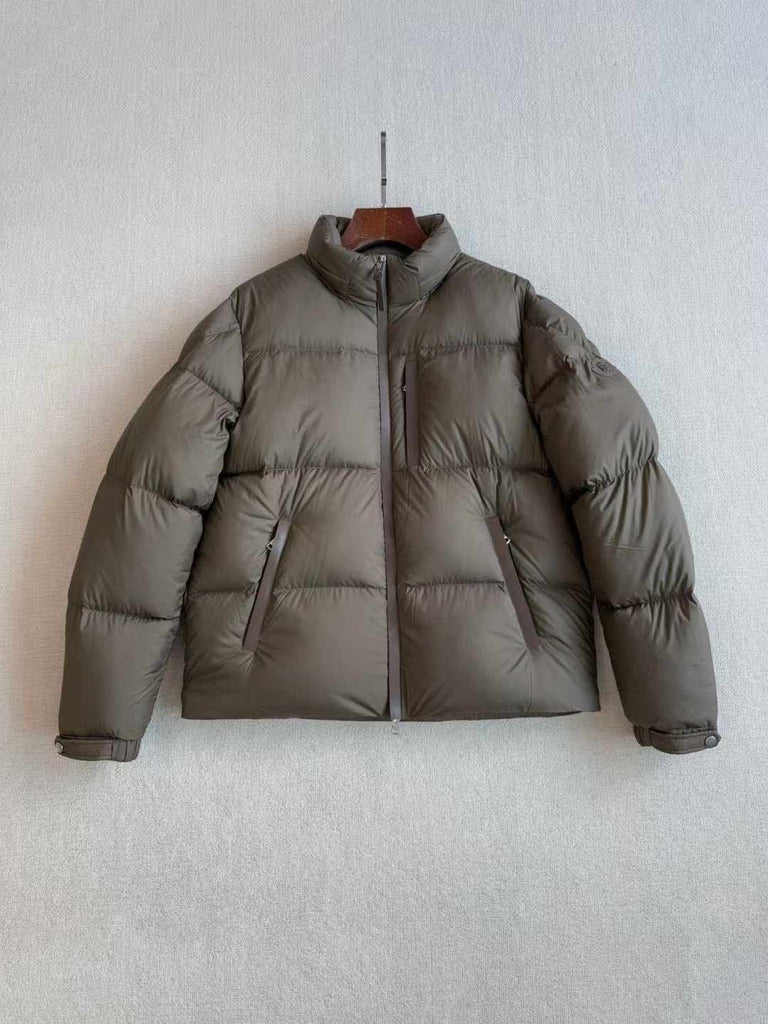Moncler Besbre Hooded Short Down Jacket in Brown, Size 4/5