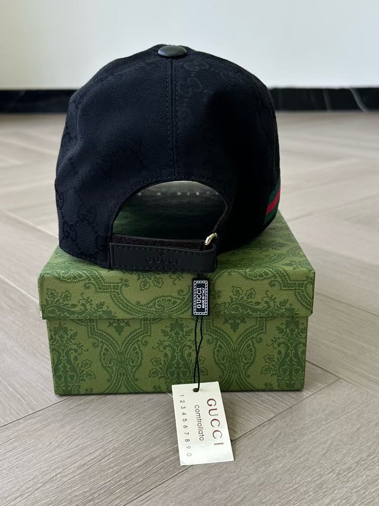 Gucci Original GG Canvas Baseball Cap, Size M