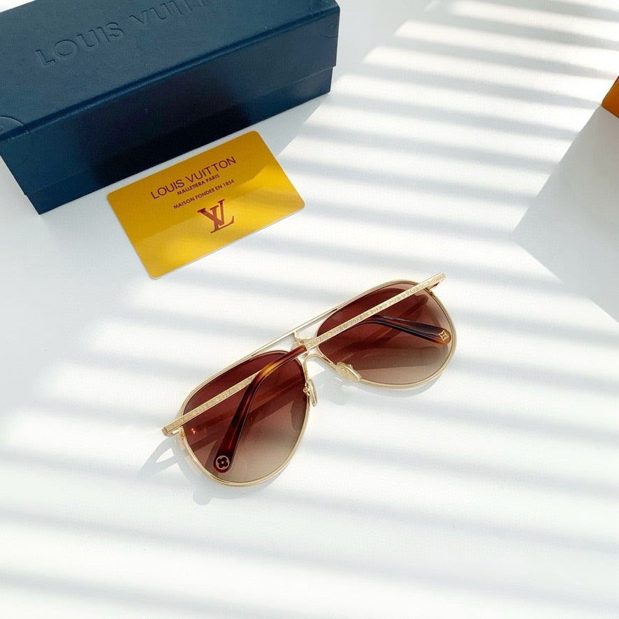Louis Vuitton LV Star Pilot Sunglasses Z1870U (60-10-140)