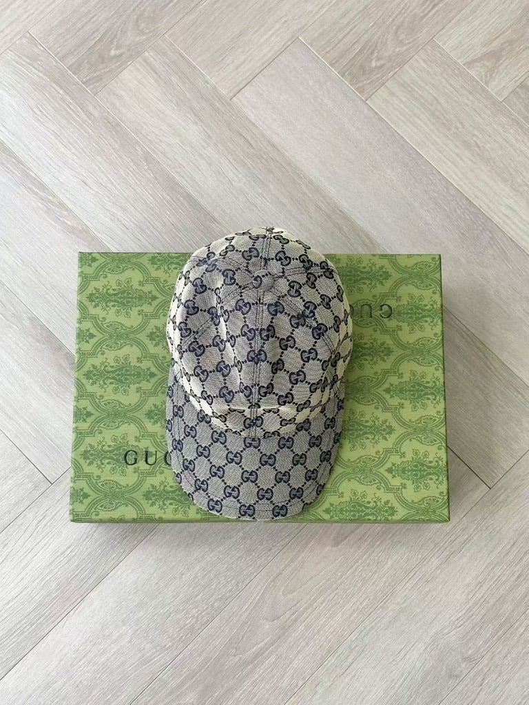 Gucci Original GG Canvas Baseball Cap, Size M