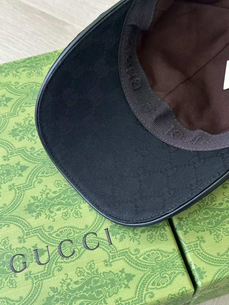 Gucci Original GG Canvas Baseball Cap, Size M