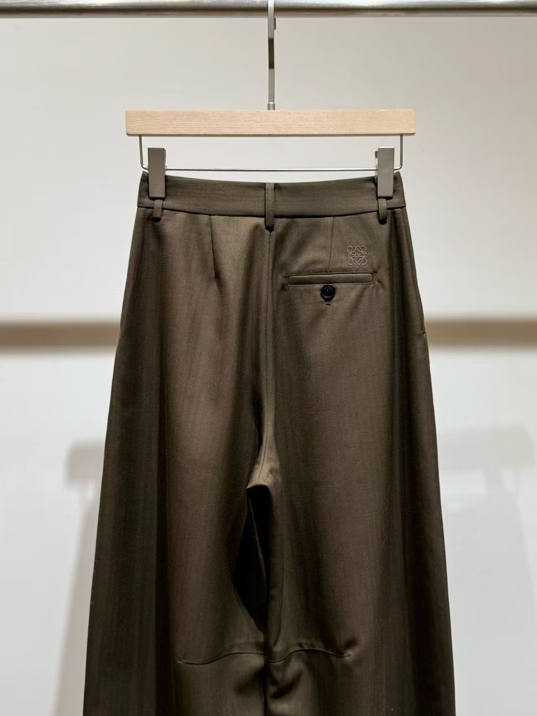 Loewe Barrel Wool Pants, Size 32/34/36/38
