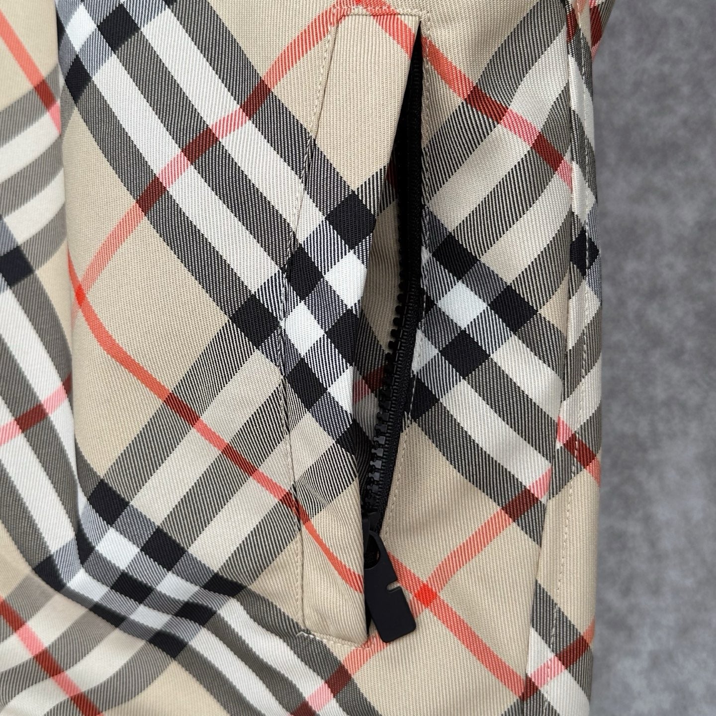 Burberry Reversible Check Jacket in Beige/Blue/Gray, Size XS/S/M/L