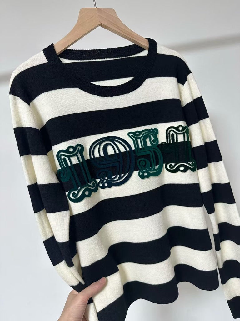 Max Mara Viterbo 1951 Wool Crewneck Sweater, Size S/M/L