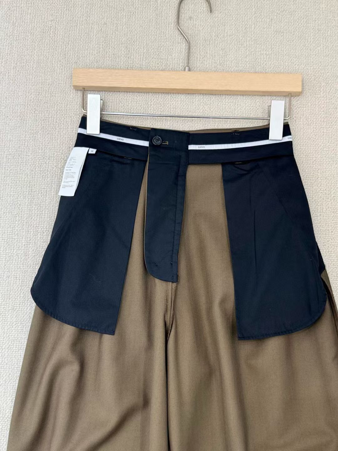 Loewe Barrel Wool Pants, Size 32/34/36/38