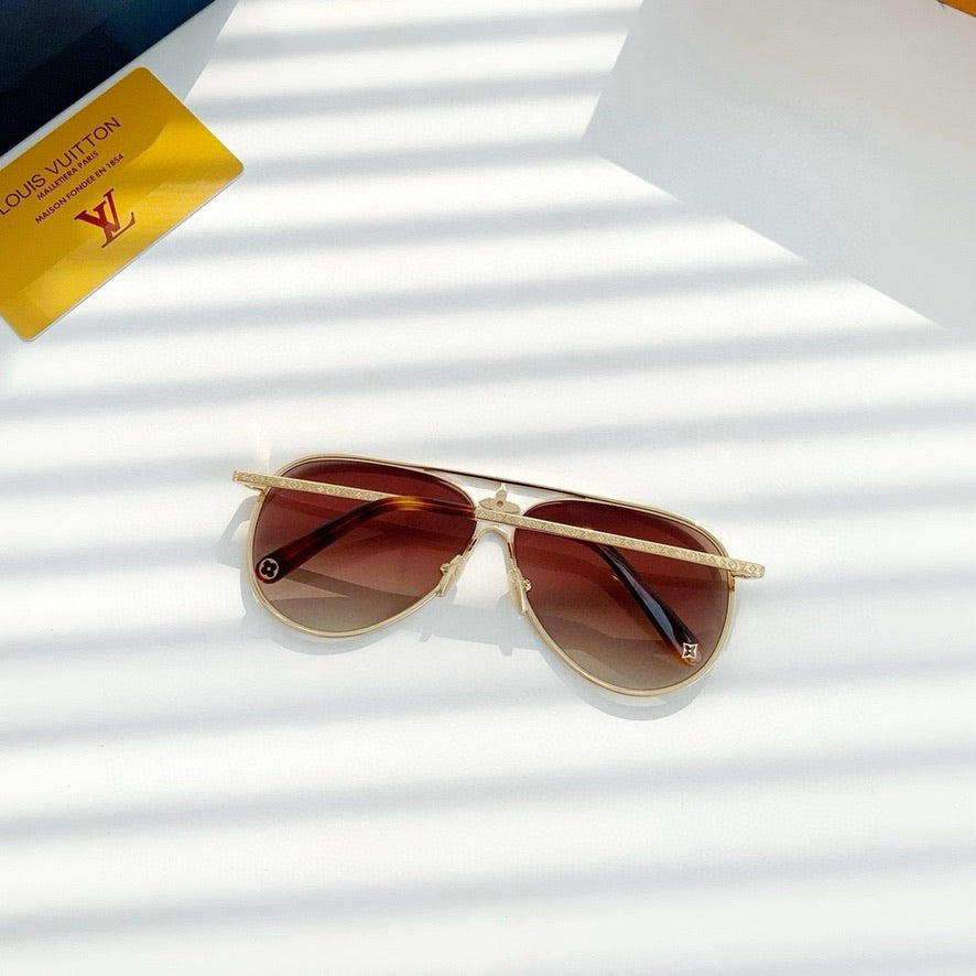 Louis Vuitton LV Star Pilot Sunglasses Z1870U (60-10-140)