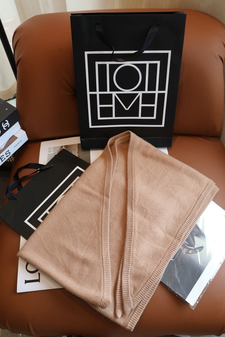 Toteme Scarf in Black/Beige/Gray