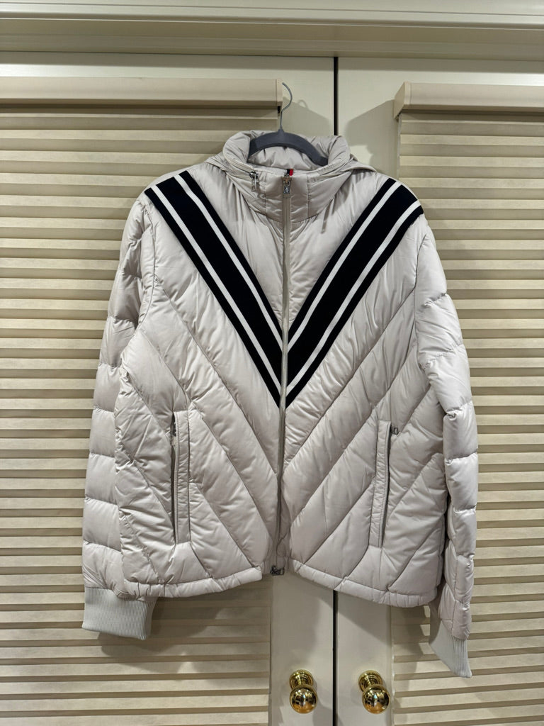 Moncler Barrot Quilted Down Jacket in Off White, Size 4/5