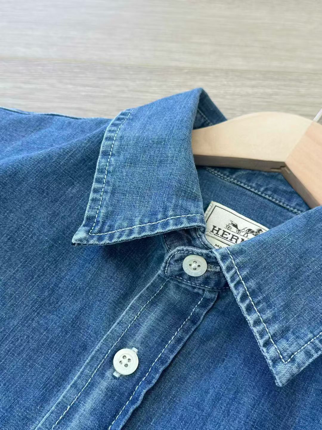 Hermes Unisex Long Sleeve Demin Shirt in Blue, Size 34/36/38/40/42