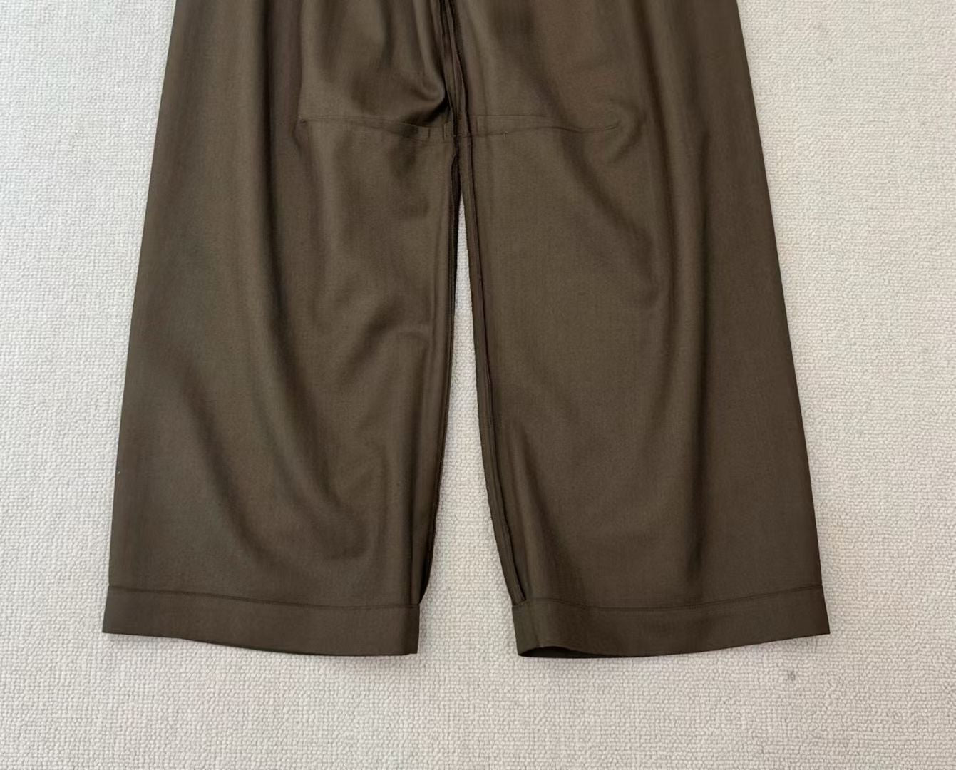 Loewe Barrel Wool Pants, Size 32/34/36/38