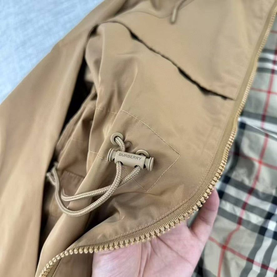Burberry EKD Zip-Up Lightweight Hooded Parka, Size US 2/4/6/8