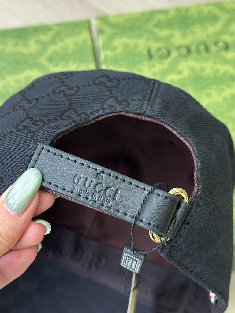 Gucci Original GG Canvas Baseball Cap, Size M