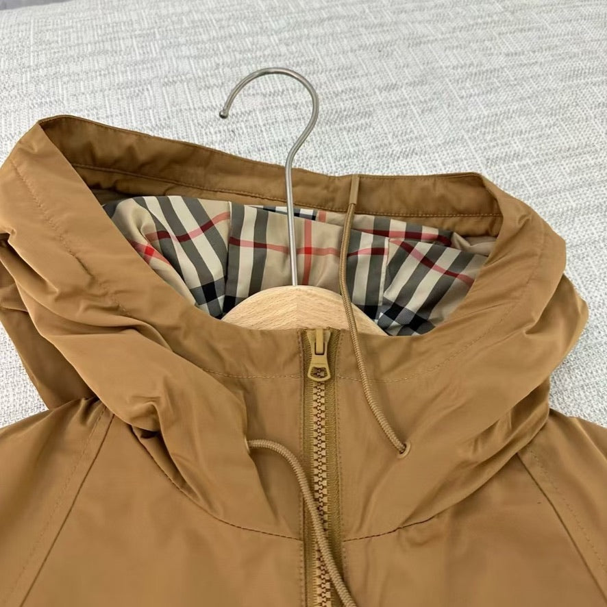 Burberry EKD Zip-Up Lightweight Hooded Parka, Size US 2/4/6/8