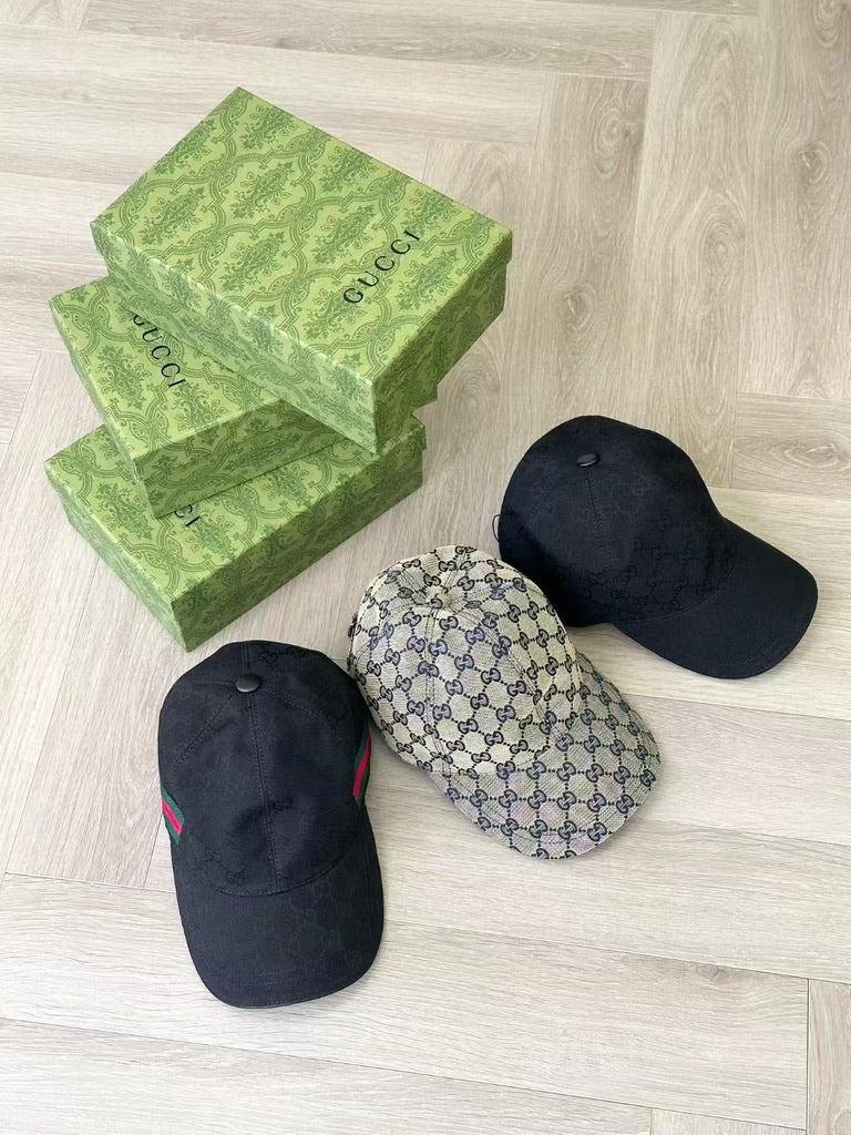Gucci Original GG Canvas Baseball Cap, Size M